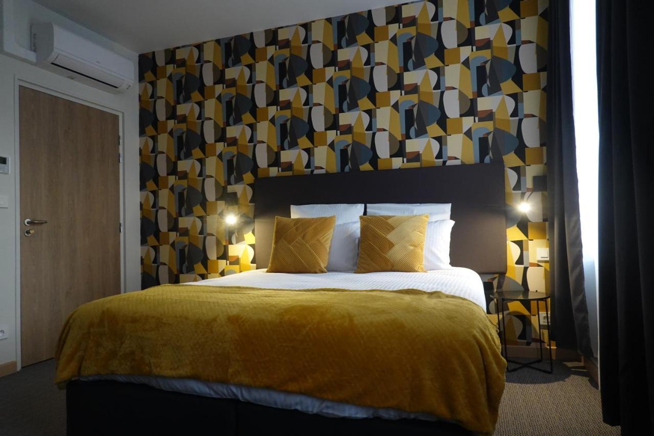 La Grande-Ourse Bed & Breakfast Charleville-Mézières Екстериор снимка