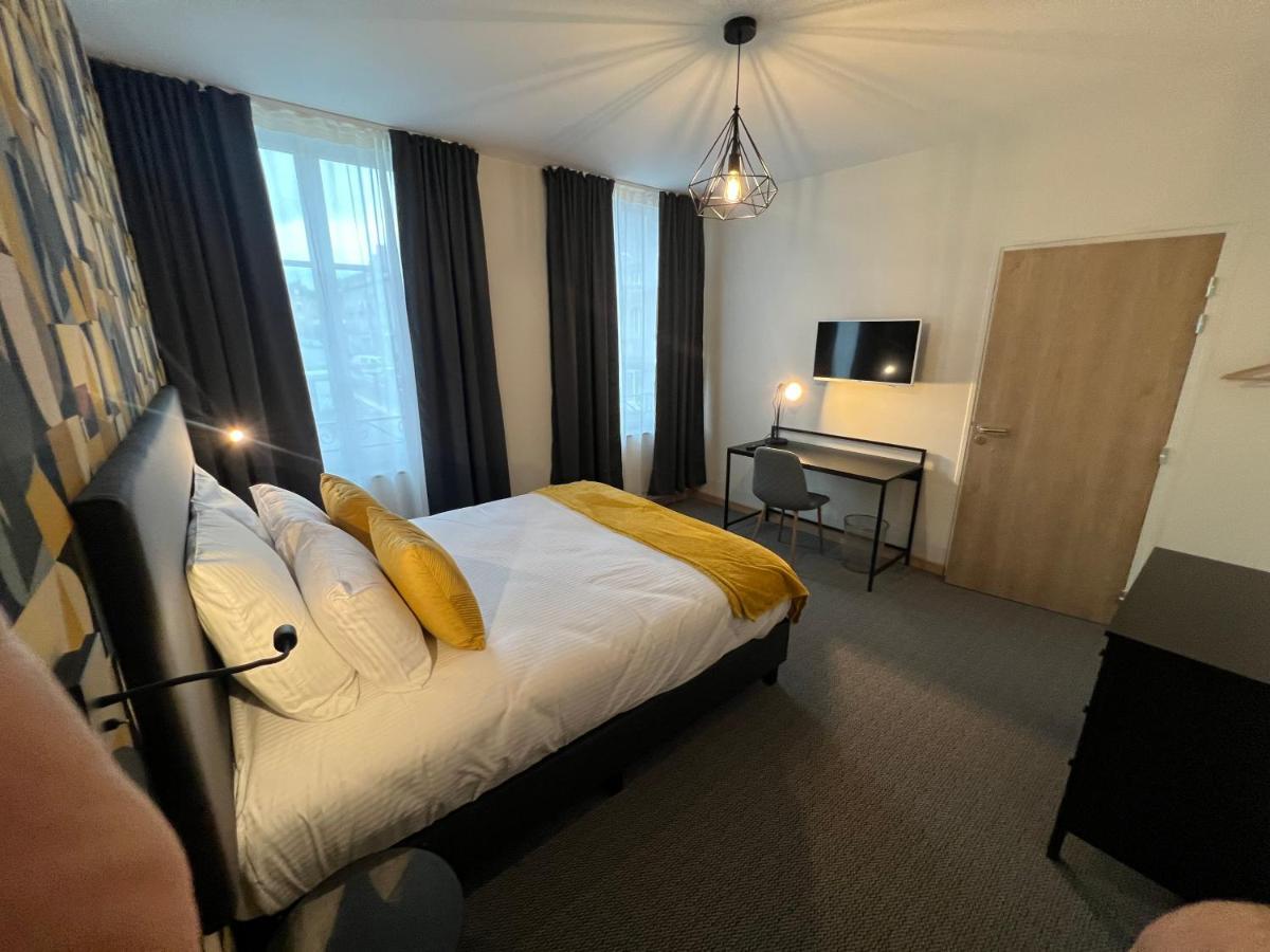 La Grande-Ourse Bed & Breakfast Charleville-Mézières Екстериор снимка
